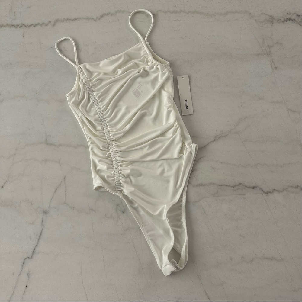 F21 BODYSUIT ✨ Bundle 2 bodysuit white tan ruching thin strap sexy nwt tank s - Picture 6 of 6